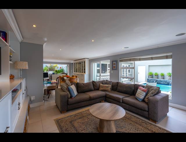 3 BEDROOM HOUSE FOR SALE IN MAROELADAL